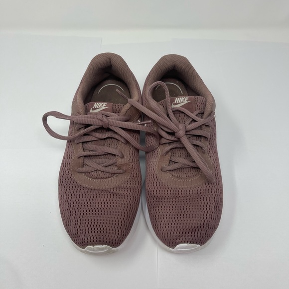 Nike Tangun Athletic Sneakers Smoky Mauve Women’s 7.5 Good Condition - Picture 2 of 7
